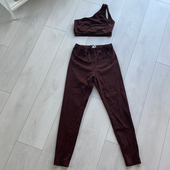 SHEIN 2 piece size sml fits big - Picture 3 of 7